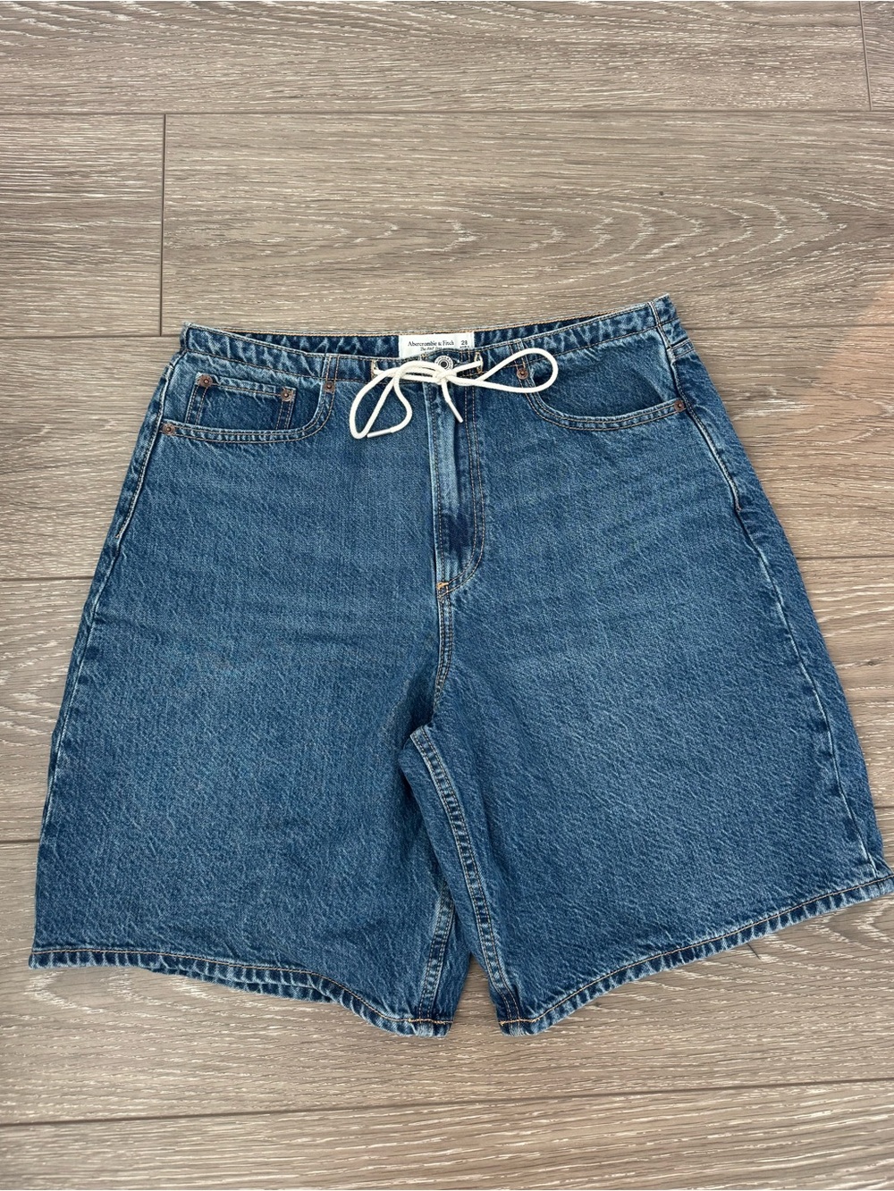 Abercrombie & Fitch curve love jorts